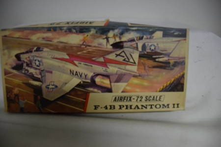Airfix 1/72 F-4B Phantom II S/AF 1 (1)